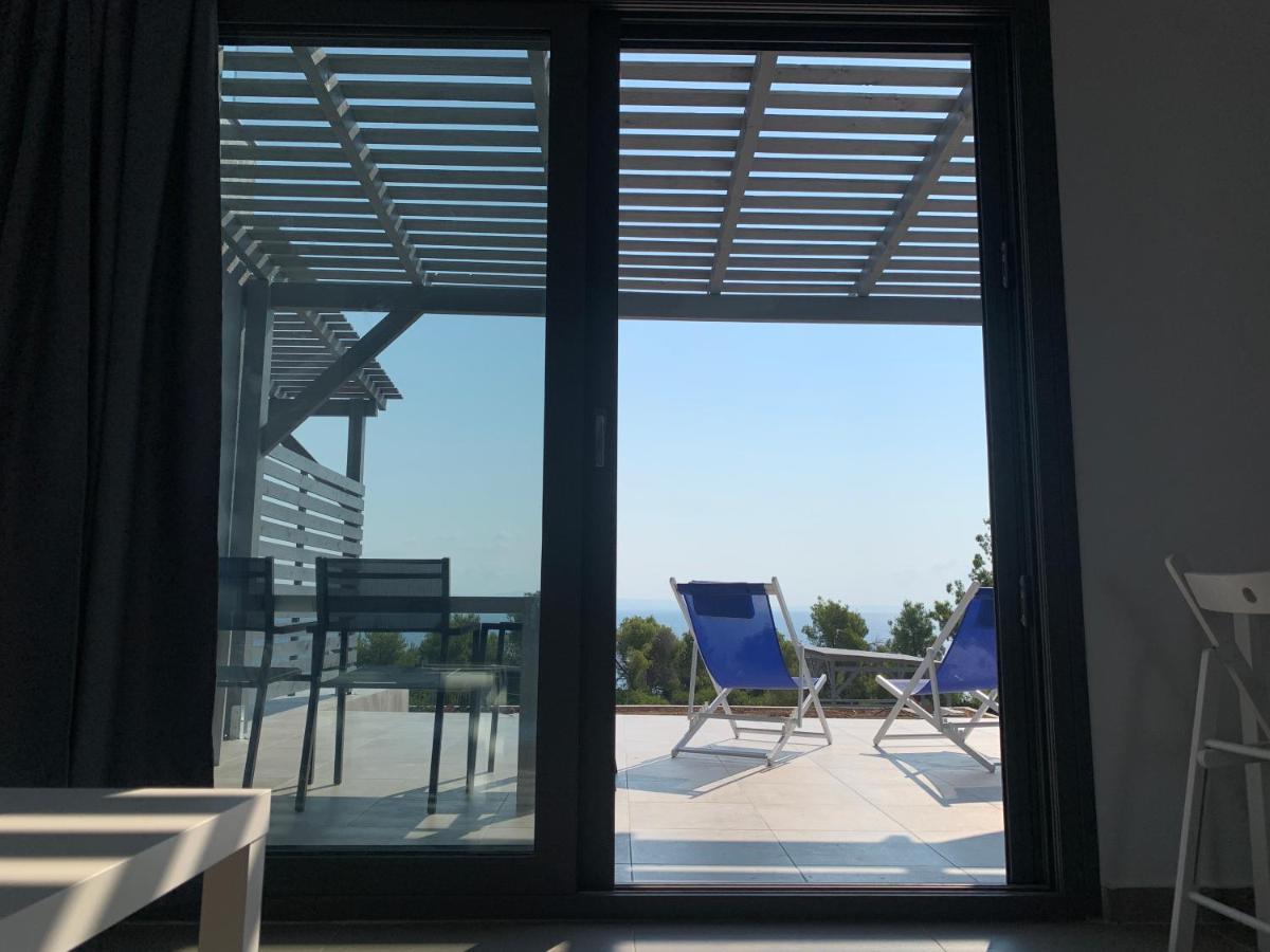 Ermojo Luxury Apartments Metokhion Patriotikon Exterior photo